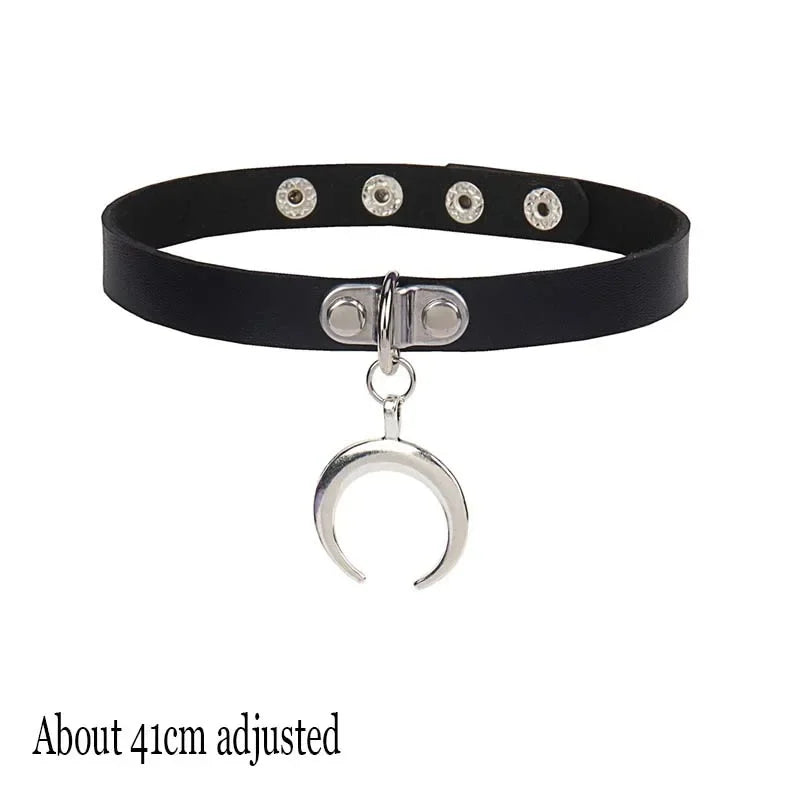 Woman Black Punk Choker Collar Necklace Sexy PU Leather Heart Lock Key Spike Chocker Gothic Cosplay Accessories Party Jewelry