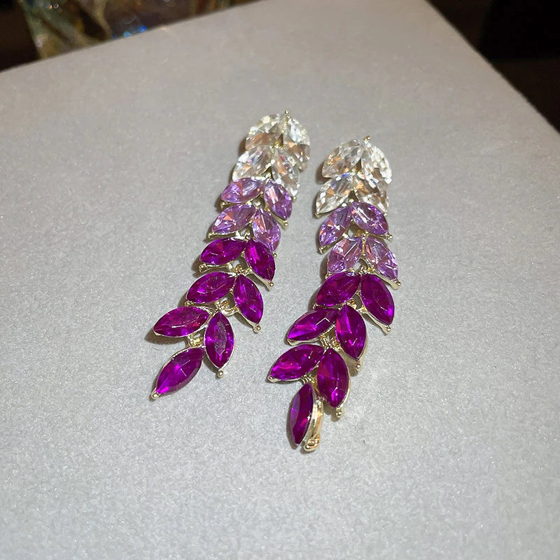 Vintage Full Rhinestone Women's Earrings Luxury Leaf Shaped Palace Earrings European And American Ear Jewelry For Party Wedding
