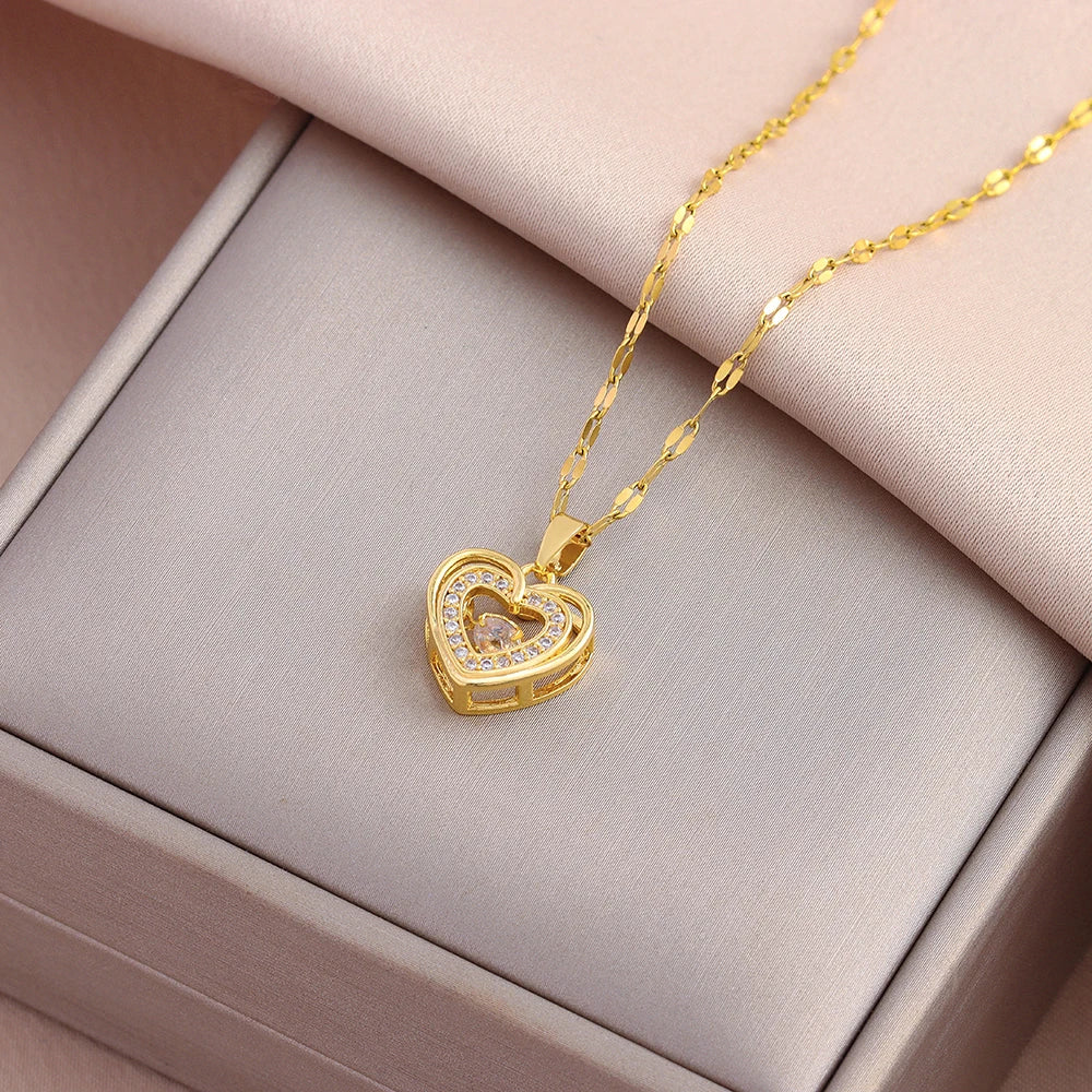 New In Sweet Sexy Beating Heart Series Pendant Necklaces For Women Luxury Fashion Female Stainless Steel Clavicle Chain Jewelry